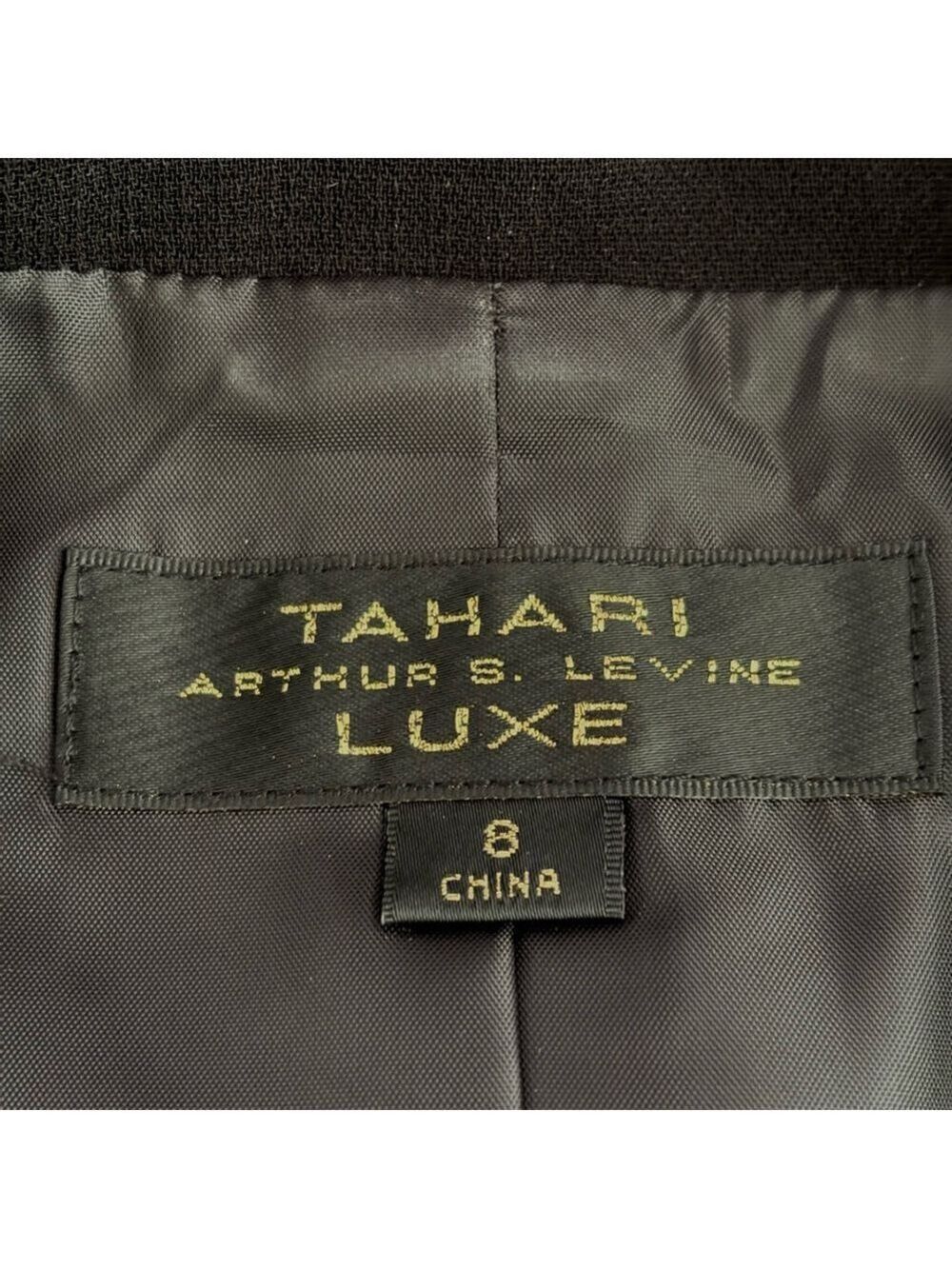 Tahari by Arthur S. Levine Luxe Black Rhinestone Blazer – Size 8 - Picture 10 of 12